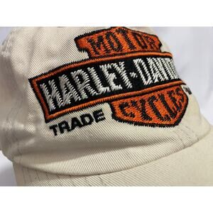Harley-Davidson Beige Baseball Cap – – “Live Free Ride Hard” – Adjustable